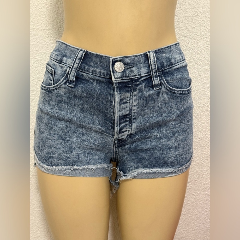 Express Stretch Repreve Shortie High Rise Short